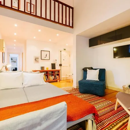 아파트 Not Guilty Duplex At Bairro Alto